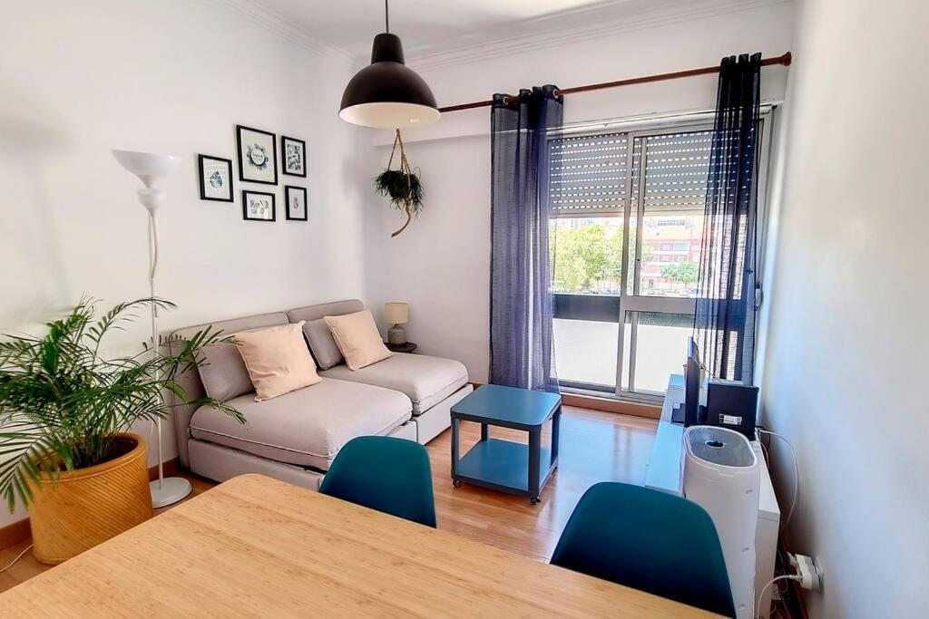 Cozy One Bedroom Apartment 리스본 외부 사진